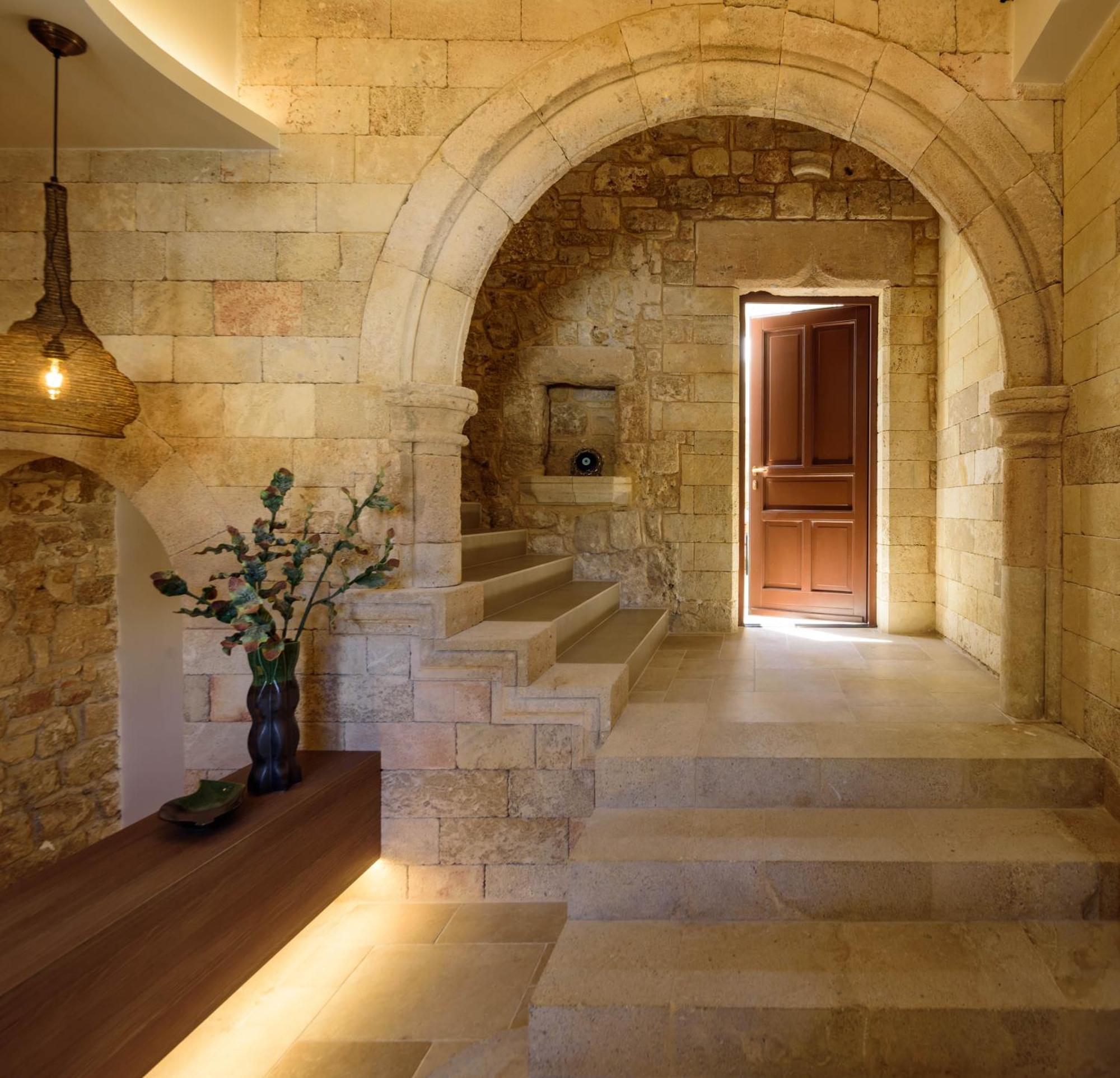Arthur Suites In Old Town Rhodes City Exterior foto